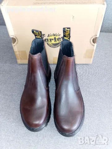 Dr Martens / UGG - мъжки и дамски, нови и втора употреба - 150 до 250 лв. , снимка 15 - Мъжки боти - 39388160