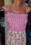 Дълга рокля на волани на цветя и в розово каре с тънки презрамки , снимка 2