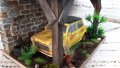 Макет-Diorama wooden shed Diecast 1/34 Мini cooper, снимка 2