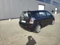 Тойота Корола Версо 1. 8i, 129к.с със газ, снимка 5