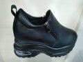 дамски спортни обувки на платформа , снимка 2