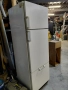 хладилник с фризер , снимка 1