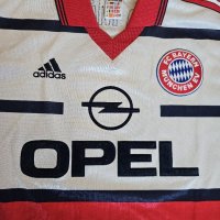 Тениска на Bayern Munchen , снимка 3 - Тениски - 40888963