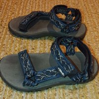 Teva, снимка 6 - Детски сандали и чехли - 40291385