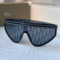 Dior дамски слънчеви очила маска 1:1 - 4 цвята, снимка 10 - Слънчеви и диоптрични очила - 41950960