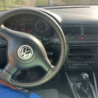 VW Golf 4 1.9 TDI 131 кс на части !!!, снимка 2 - Автомобили и джипове - 41916343