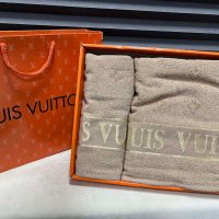 Louis Vuitton комплект кърпи , снимка 1 - Хавлиени кърпи - 42394409