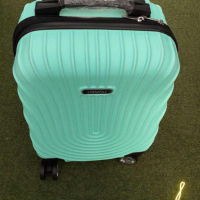  Стилен куфар с колелца за ръчен багаж с твърдо покритие! Размери: 40/30/20 см. , снимка 3 - Куфари - 44783908