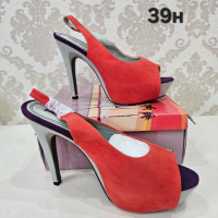 Дамски обувки, снимка 16 - Дамски обувки на ток - 44743343