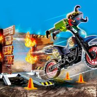 Playmobil - Каскадьорско шоу, Мотоциклет с огнена стена, снимка 3 - Конструктори - 39166734