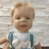 Famosa колекционерска кукла 19лв, снимка 1 - Колекции - 41936338