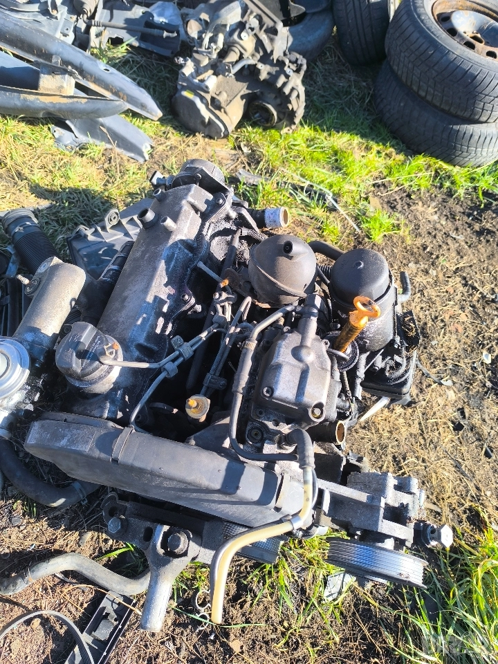 Двигател за Голф 4 1.9tdi 110, снимка 1