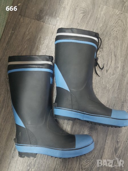 Ботуши с мет . бомбе, снимка 1