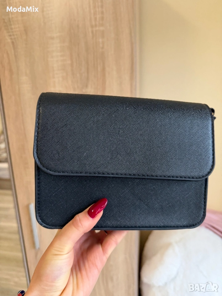 Черна малка дамска чанта – като нова, снимка 1