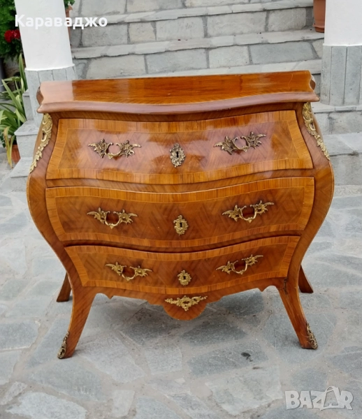 Комод Бомбе, снимка 1