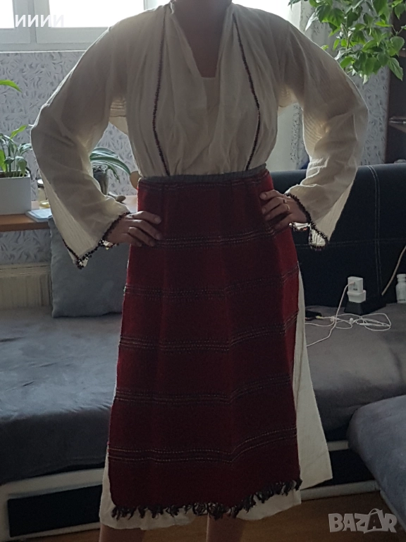 Народна носия риза престилка, снимка 1