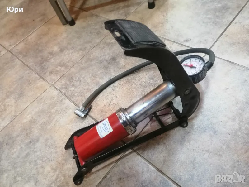 Продавам немска крачна помпа за гуми, снимка 1