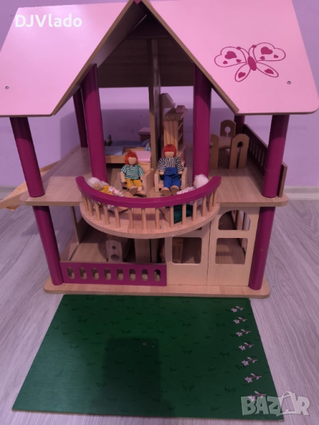 Масивна детска дървена къща за кукли, снимка 1