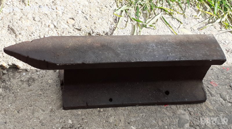 стара наковалня 12 кг, 7 кг.инструмент, желязо, наковални, снимка 1