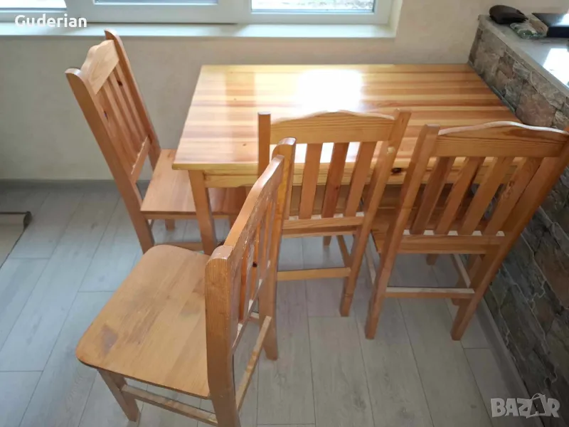 Маса за трапезария, комплект със столове, снимка 1