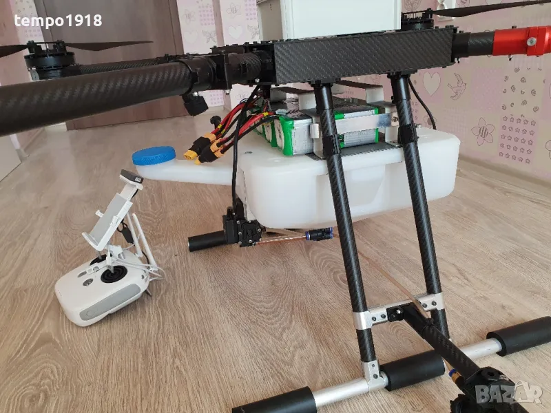 Земеделски Дрон DJI 12литра, снимка 1