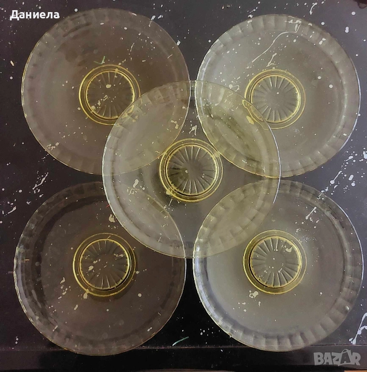 Стари стъклени чинийки за торта, снимка 1