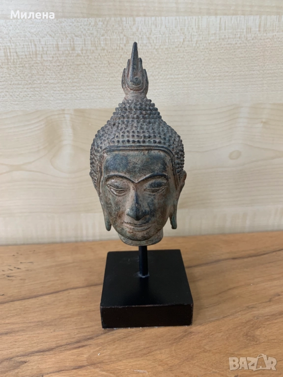 Статуетка на главата на Буда, монтирана на стойка, снимка 1