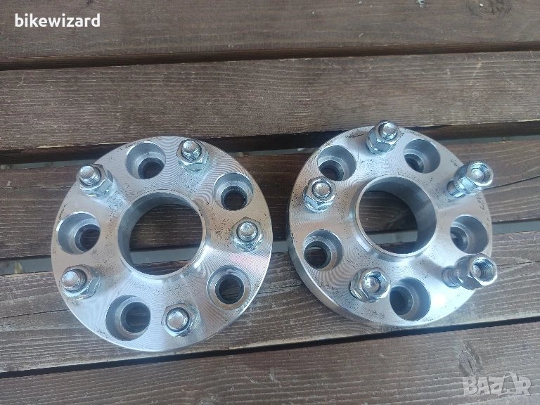 Чифт фланци 30 ММ. 5х114.3 60.1мм за Toyota/Lexus, снимка 1