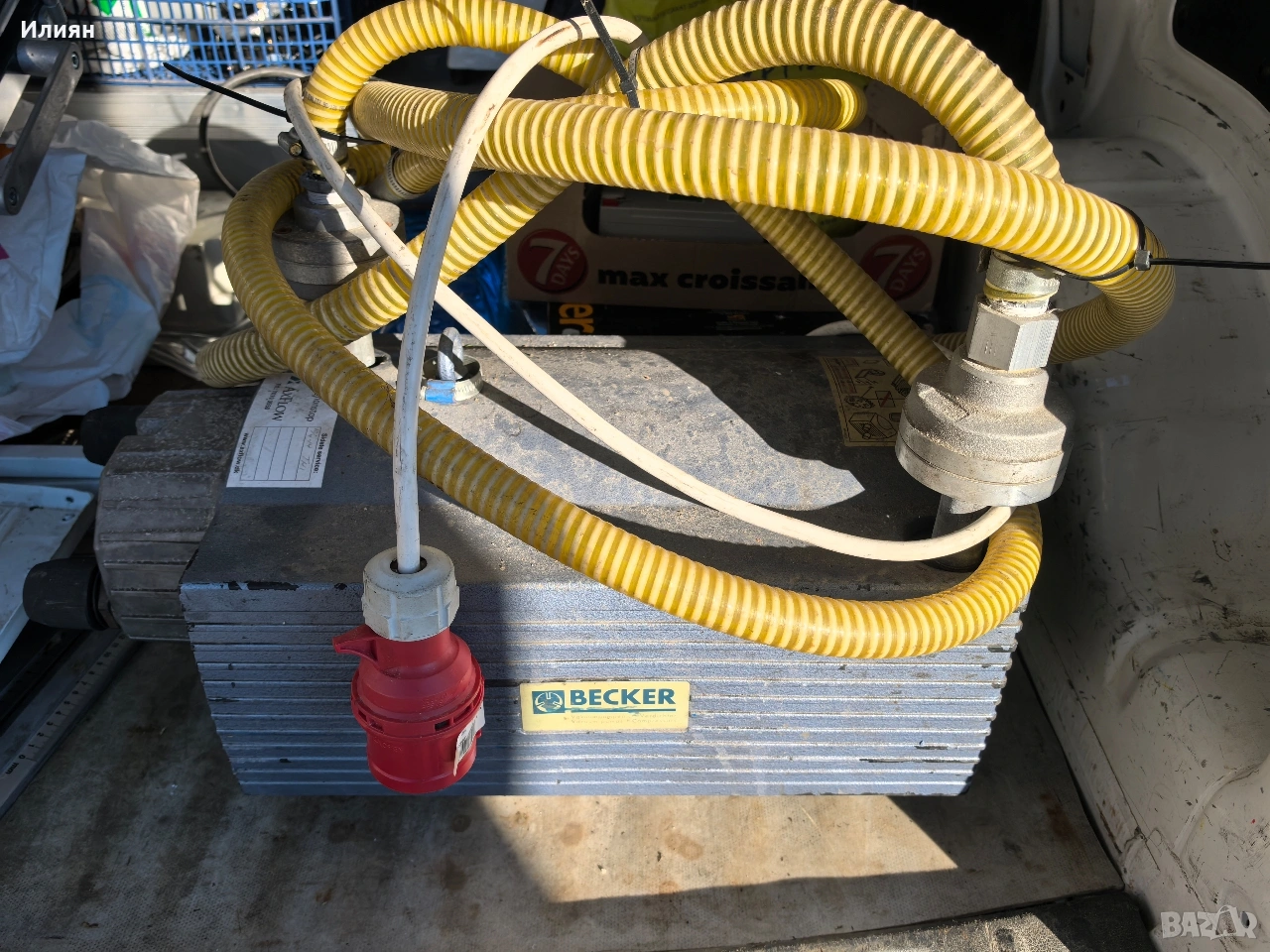 Вакуум помпа, снимка 1