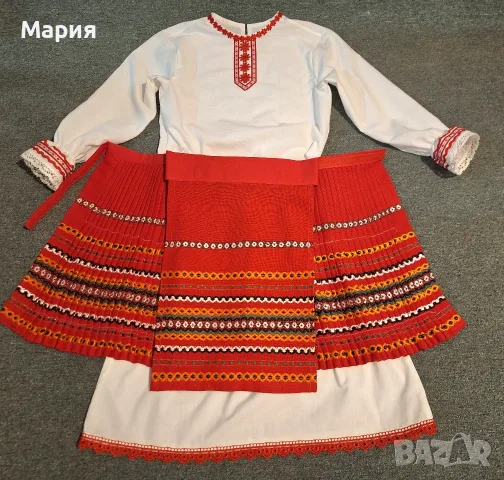 Народна носия 5-9 г. - 90 €, снимка 3 - Детски комплекти - 55868025