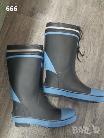 Ботуши с мет . бомбе