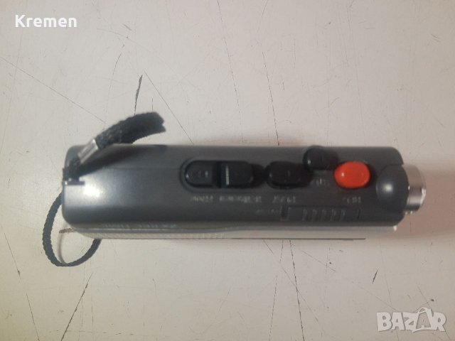 Репортерски локмен Sony TCM 200DV, снимка 2 - Радиокасетофони, транзистори - 40786023