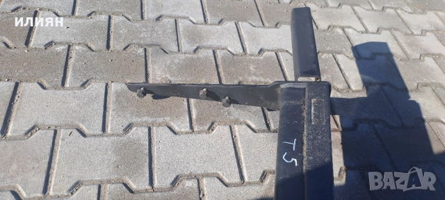 теглич за vw Transporter T5 T6 , снимка 2 - Части - 52520427