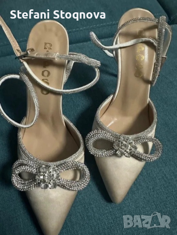 Стилни дамски обувки на висок ток, снимка 4 - Дамски обувки на ток - 44737155