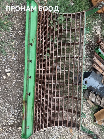 Части за комбайна John Deere