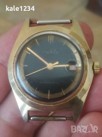 Мъжки часовник Ruhla - UMF 24. Made in GDR. Vintage watch. Ретро модел. Позлата. Механичен механизъм