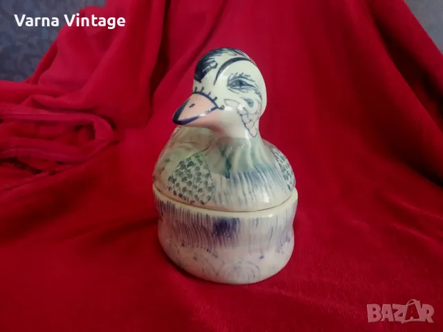 Стар порцеланов съд с капак във формата на пате, снимка 3 - Антикварни и старинни предмети - 49815314