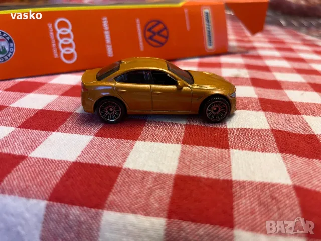 Мачбокс Алфа Ромео, снимка 2 - Колекции - 50037253