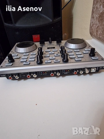 DJ Контролер hercules MK4 , снимка 4 - Ресийвъри, усилватели, смесителни пултове - 53481692