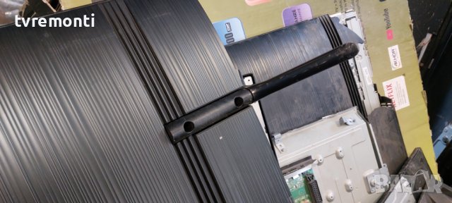 крачета за телевизор Samsung модел UE55NU7179U, снимка 5 - Стойки, 3D очила, аксесоари - 41912454