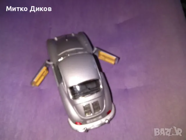Porshe Burago Italy 356В 1961год. винтидж метална маркова количка Порше1х24мащаб, снимка 9 - Колекции - 47464753