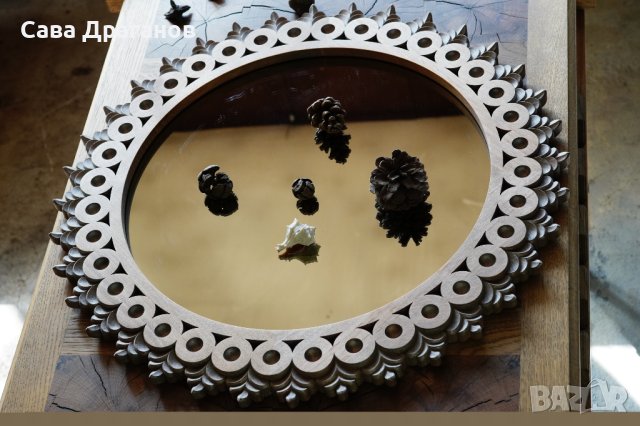 Огледало с дърворезбована рамка, снимка 10 - Огледала - 41420129
