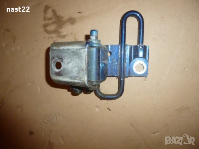 Задна долна лява брава за Фолксваген Поло 2004-2009, снимка 2 - Части - 50143906