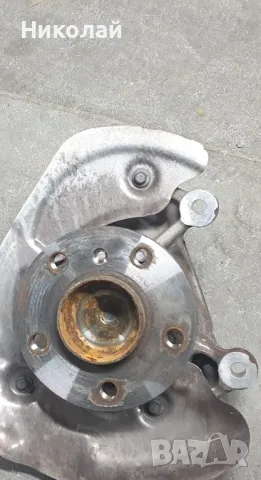 Шенкел ляв с лагер за BMW i3, снимка 3 - Части - 49969651