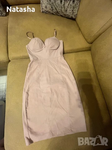 Рокля по тялото