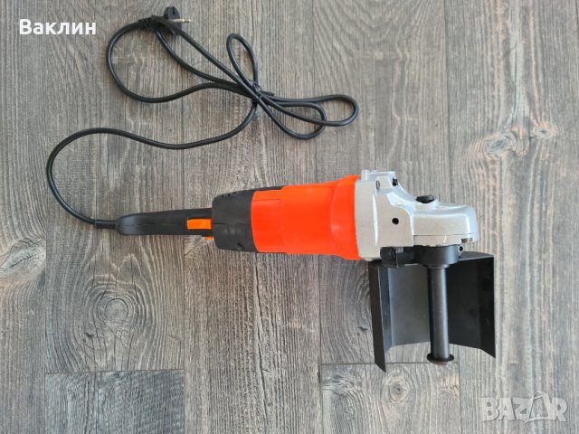 Сатенираща машина 1700 W, снимка 2 - Други машини и части - 35892181