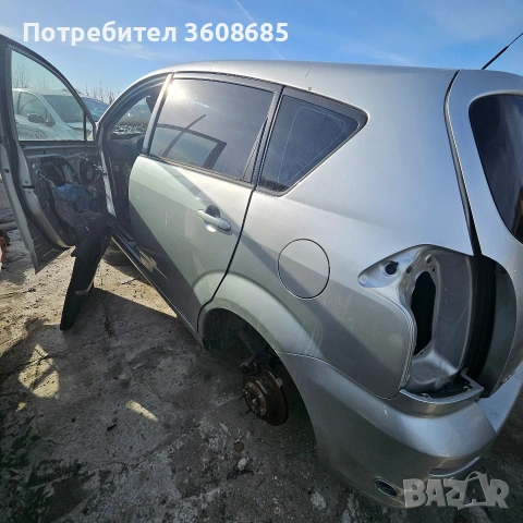 тойота версо на части 2006, снимка 5 - Автомобили и джипове - 53820916