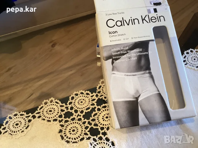 Calvin Klein  Нови в кутия боксерки М размер, снимка 2 - Бельо - 56152635
