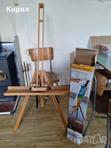 Флипчарт за рисуване, чанта и всичко в нея