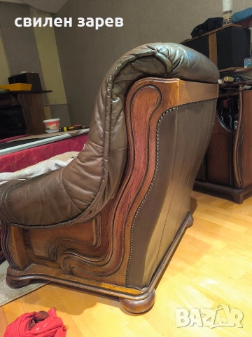 кожена гарнитура с дъбова конструкция , снимка 4 - Дивани и мека мебел - 53282987